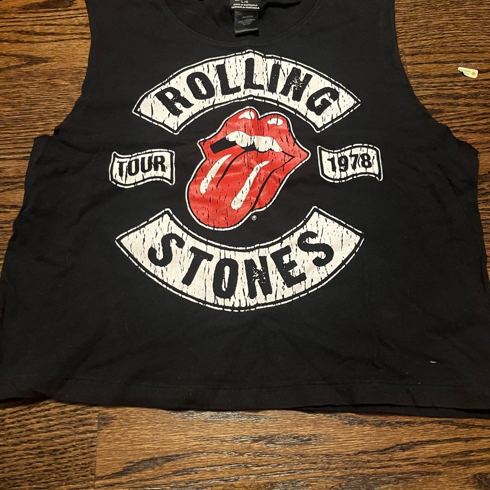 like new rolling stone T-shirt